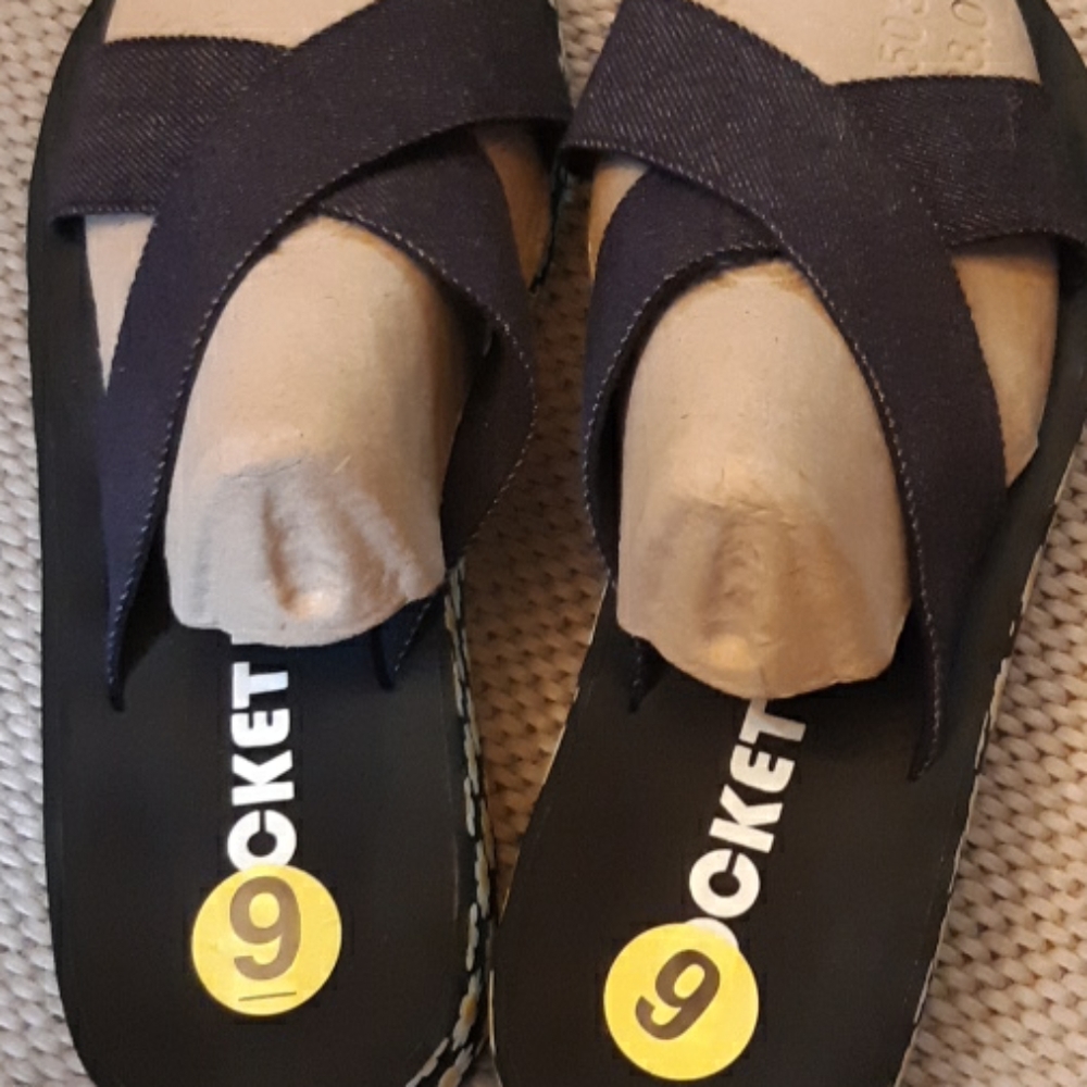 Womens sandals